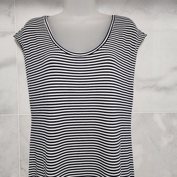 NWT Lou & Grey Striped Maxi Dress Side Slit M - Picture 2 of 7